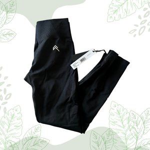 NWT - Oner Classic 2.0 Seamless Leggings